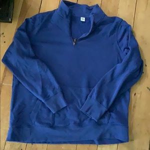 Women’s Large Old Navy front pocket pullover